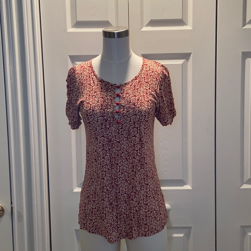 Solemio Rose Print Puff Sleeve Knit Top w Buttons